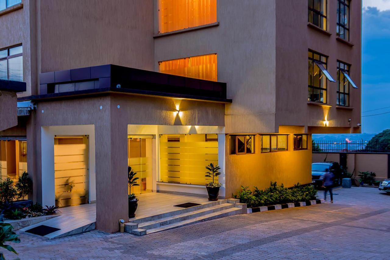 Canary Hotel Kampala Eksteriør bilde