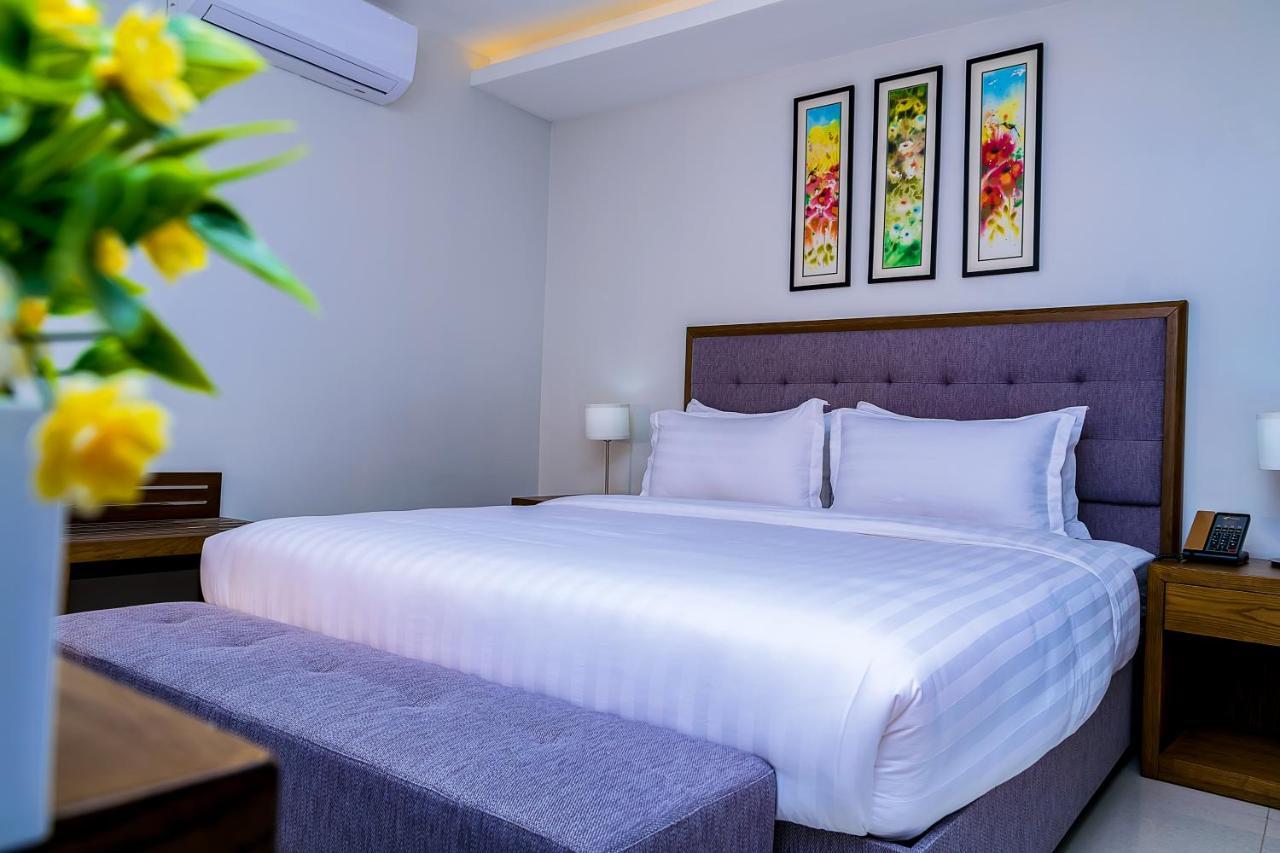 Canary Hotel Kampala Eksteriør bilde