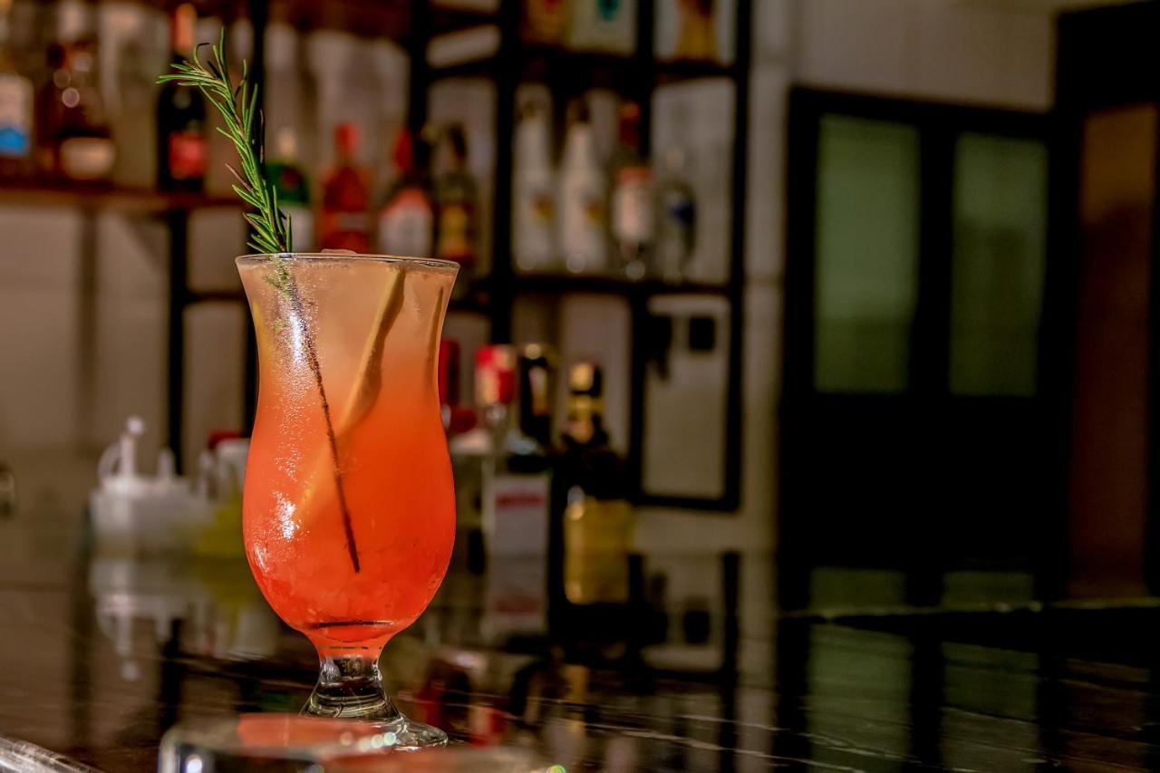Canary Hotel Kampala Eksteriør bilde